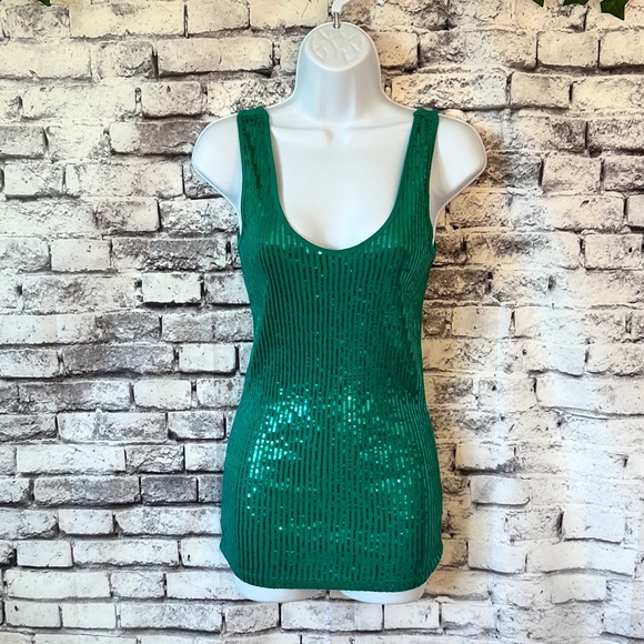 Express Green Ribbed Front Sequin Tank Top Size M - Picture 1 of 4